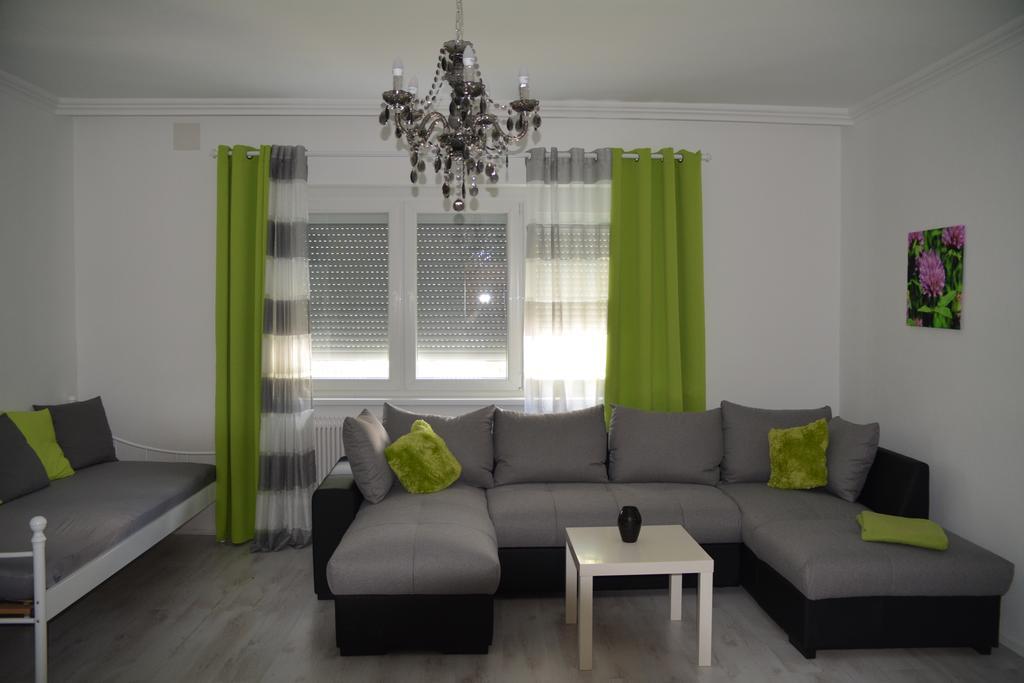 Haus 4 You Apartment Winden am See Exterior photo